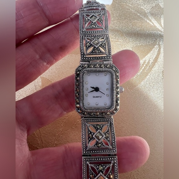 Vintage Art Deco Marcasite DBJ Sterling .925 Tank Watch with New Battery - Picture 6 of 15